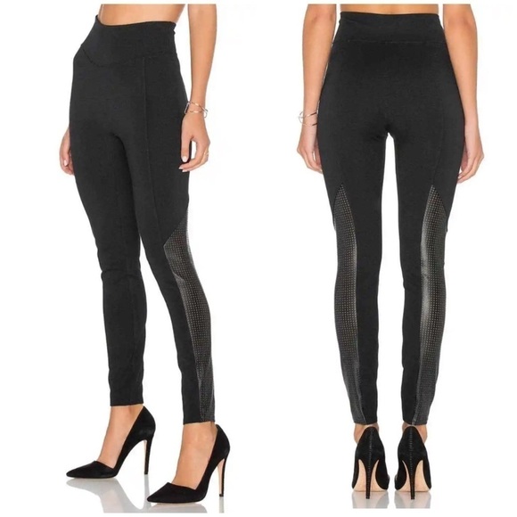 Spanx Perforated Faux Leather Panel Legging Very Black sz M - Picture 1 of 11